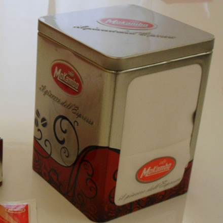 StarBags Box Packaging Solutions - Scatola tonda rivestimento in alcantara  Rosa personalizzazione in stampa a caldo oro • • • • info e preventivi  📱WhatsApp +393886513524 📞081/7112781 - 081/7114615 ✉️  info@starboxbags.com 🛍www.starboxbags.com🛍